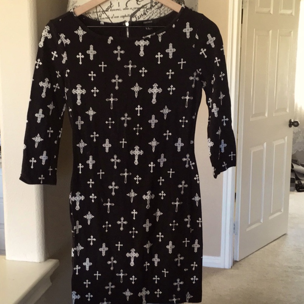 Forever 21 Cross Dress